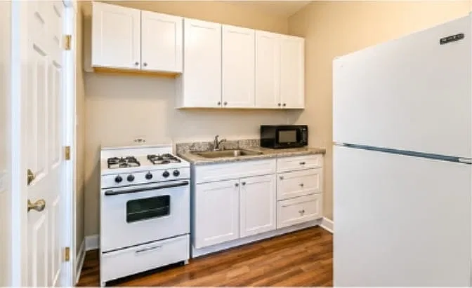 1 bed, 950 sqft, $1,100 — Photo 4