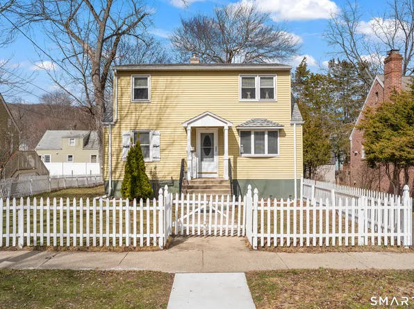 42 Westerleigh Road, New Haven, CT 06511