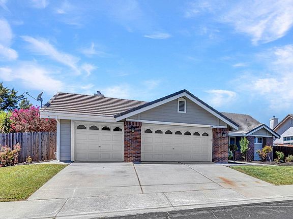 2nd image of 204 Keyes Lane
