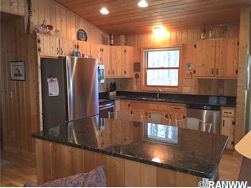 5th image of 8347 N Blackberry Ln