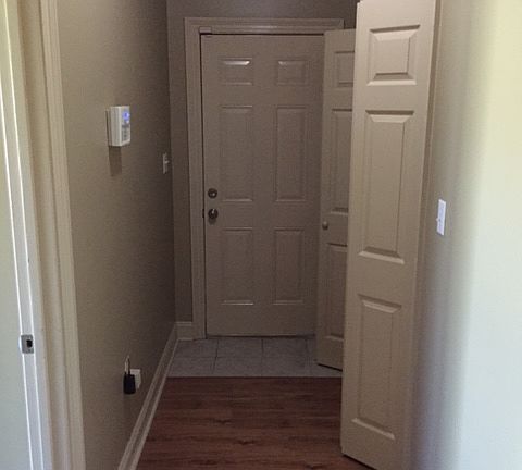 3rd image of 513 Warrington Dr