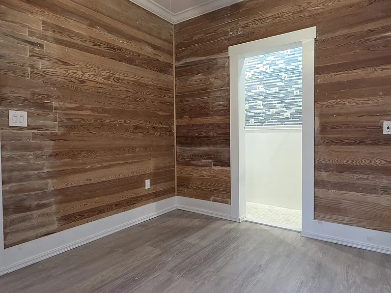 409 Fleming St — Photo 23