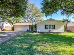 6105 Trail Lake Dr, Fort Worth, TX 76133