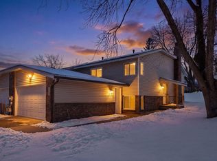 6106 Creek View Trl, Minnetonka, MN 55345