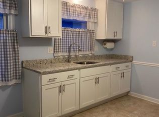 649 Springfield St #1, Feeding Hills, MA 01030