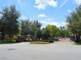 303 Redwood Ln, Saint Johns, FL 32259