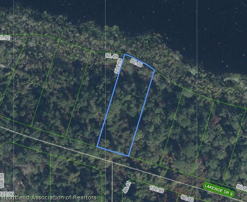 1st image of 1302 Lakeside Dr S