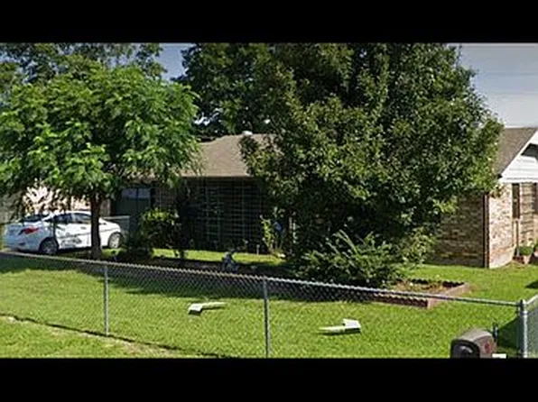 1703 Larosa St, Idabel, OK 74745
