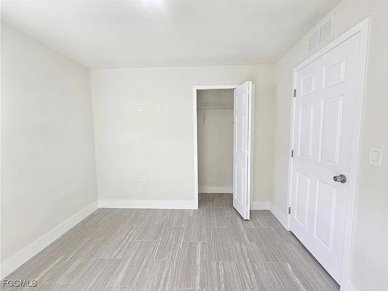 874 Apartment St E — Photo 13