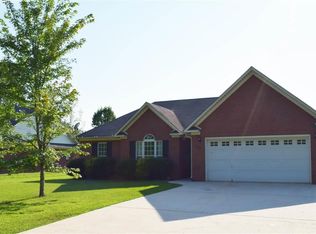 672 Carter Grove Rd, Toney, AL 35773