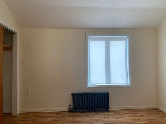 4th image of 1563 150th St #2