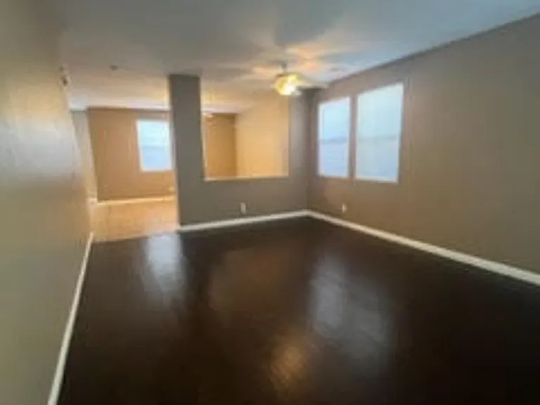 10784 Royal Jasmine Ln — Photo 3