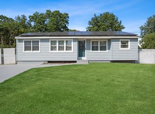 50 Larry Rd S, Selden, NY 11784