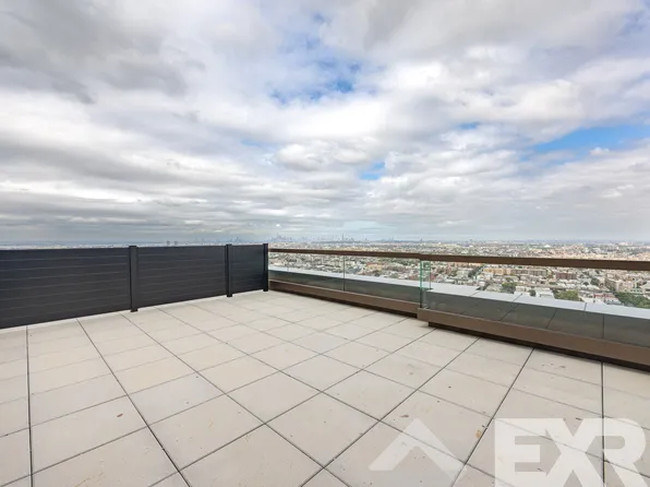 2230 Cropsey Avenue image 10 of 14