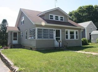 79 Gibbs Ave, Wareham, MA 02571