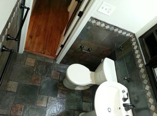 6905 Dudley Ave, Oxon Hill, MD 20745