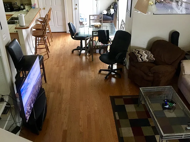 4625 Burbank Dr #508 — Photo 7