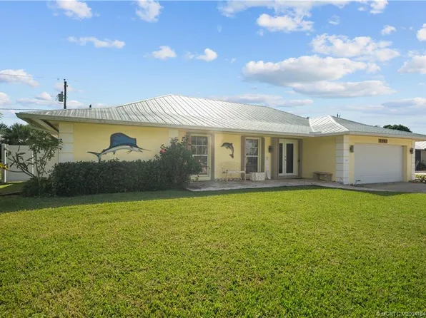 5242 SE Nassau Ter, Stuart, FL 34997