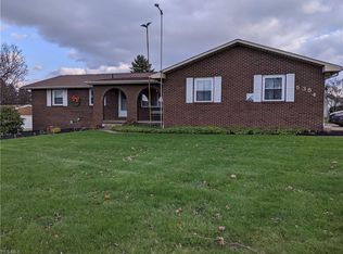 5354 Tanglewood Ave NE, Louisville, OH 44641