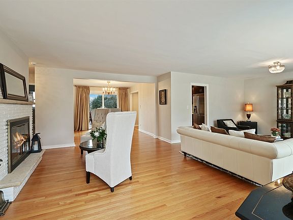 2nd image of 617 Lincoln Ave
