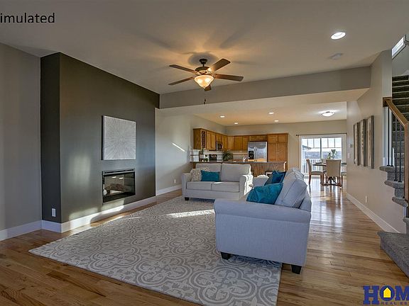 3rd image of 7206 Kentwell Ln