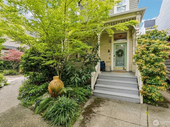 917 18th Avenue #A, Seattle, WA 98122