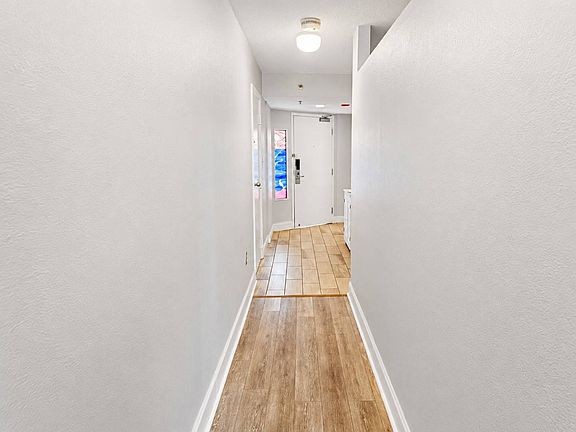 2nd image of 4800 S Ocean Blvd #1008