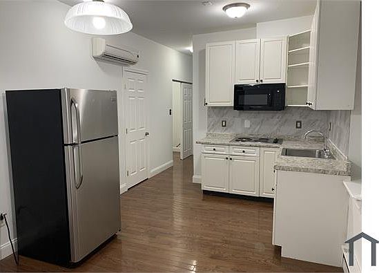 1st image of 1231 W Allegheny Ave #3