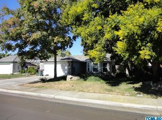 2432 W Delta Ave, Visalia, CA 93291