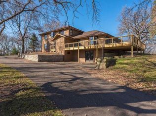 2485 Independence Rd, Maple Plain, MN 55359