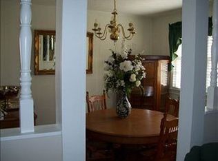 8020 New Cut Rd, Campobello, SC 29322