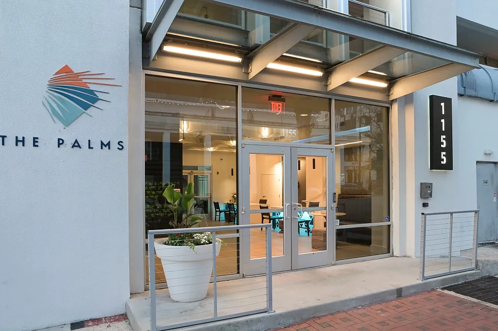 The Palms on Main — Photo 1