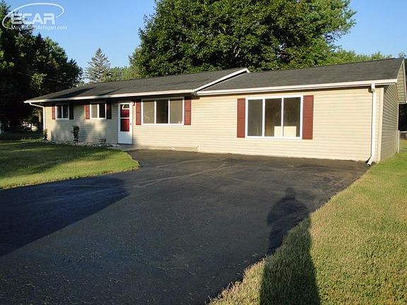 2nd image of 12463 Wallace Dr