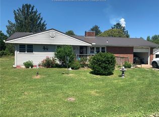 349 Roush Ferrel Dr, Point Pleasant, WV 25550