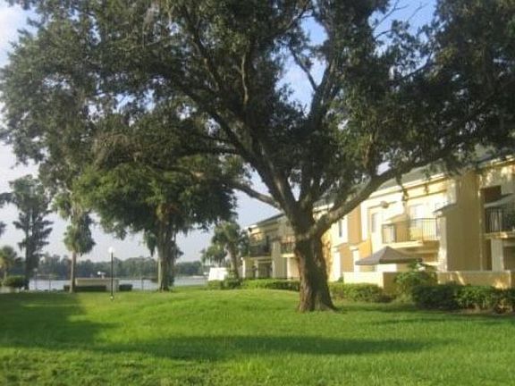 2nd image of 3211 S Semoran Blvd #10867600