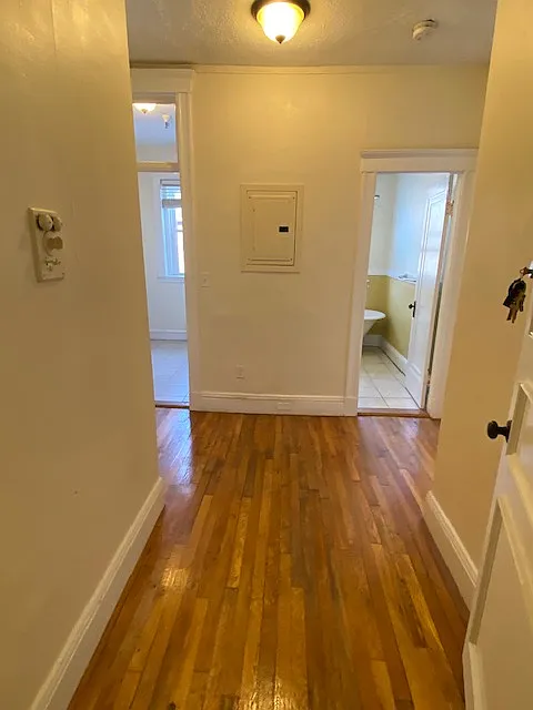 Building Photo - 73 Park Dr #4