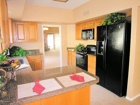2nd image of 12021 N 55th Pl