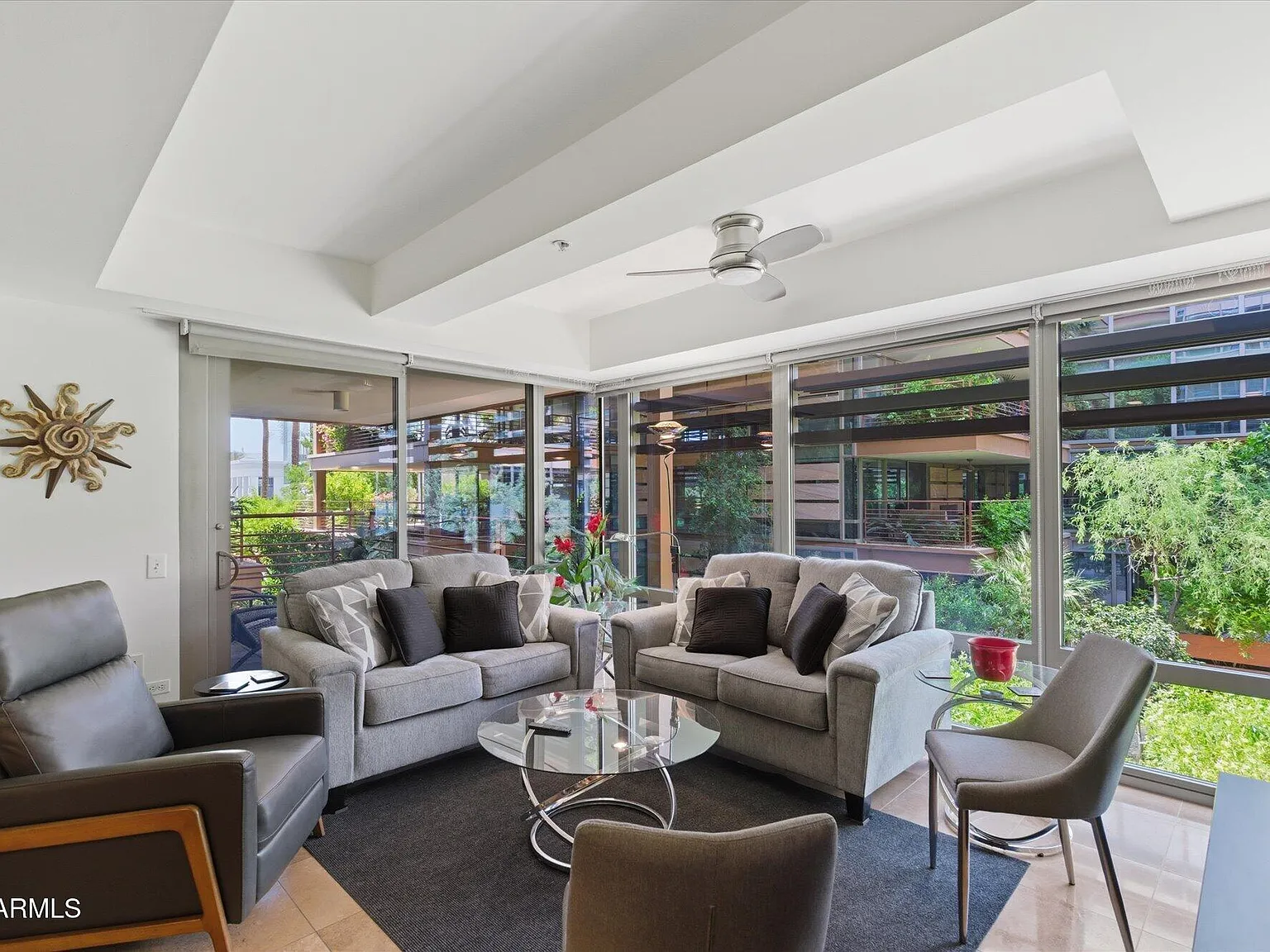 1 bed, 1.5 bath, 952 sqft, $2,700 — Photo 3