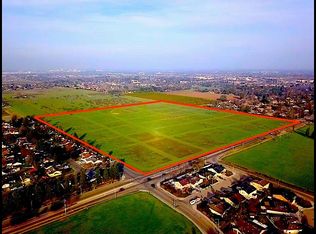 2122 S Peach Ave, Fresno, CA 93725