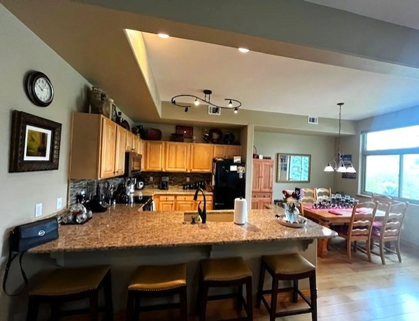 Winter Seasonal Rental- 174 Robin Drive — Photo 4
