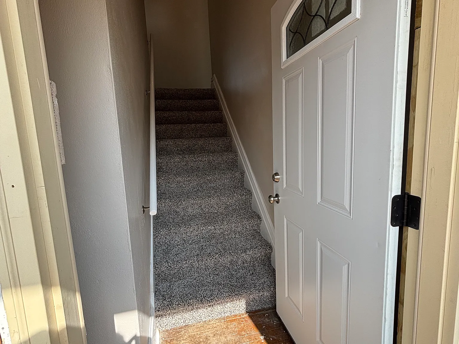 322 Johnson St — Photo 1