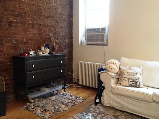 Rented by Luxor Homes & Investment Realty | media 34