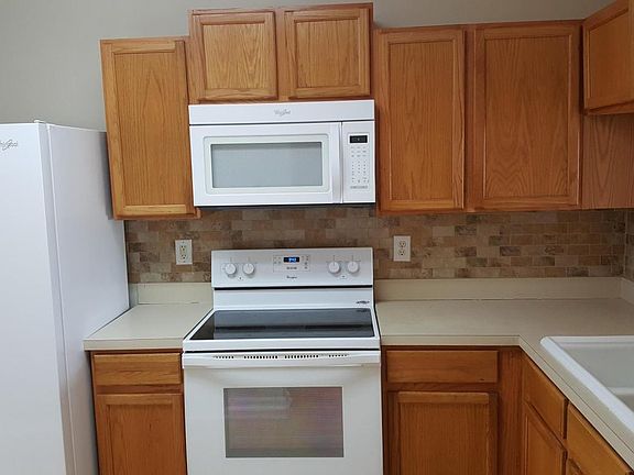 3rd image of 12311 Kensington Lakes Dr Unit 1402
