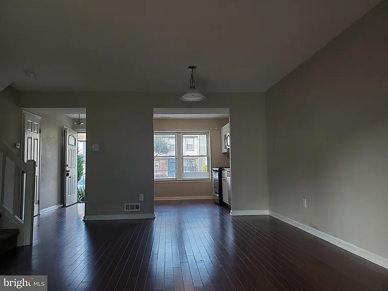2205 Elberta Ln — Photo 16