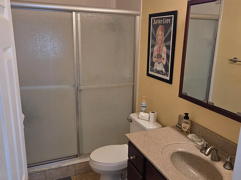 3247 38th Way S #E — Photo 17