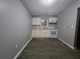 60 Wall St #3C, Passaic, NJ 07055