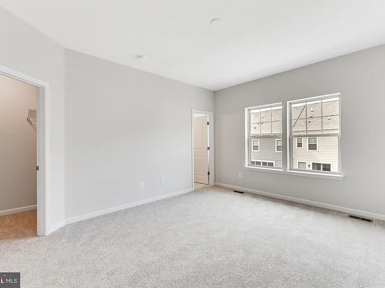 9333 Barnes Loop — Photo 13