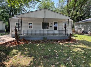 1739 S Laura Ave, Wichita, KS 67211