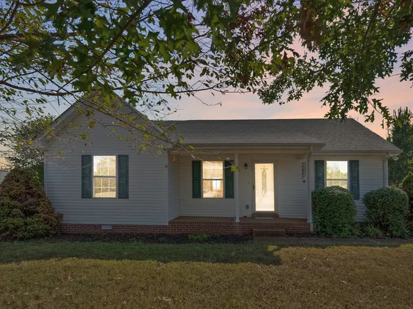 405 Glen Haven Dr, Portland, TN 37148