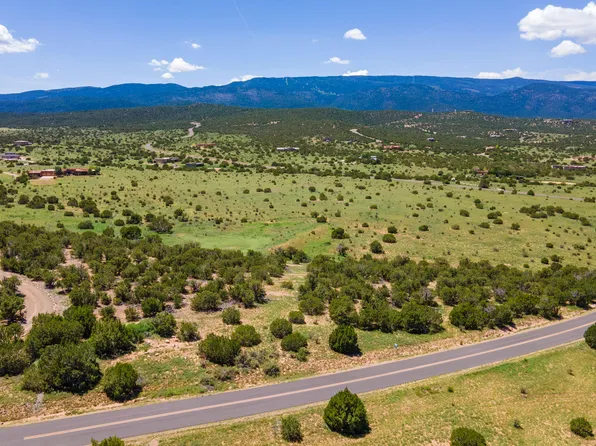 30 Via Entrada, Sandia Park, NM 87047